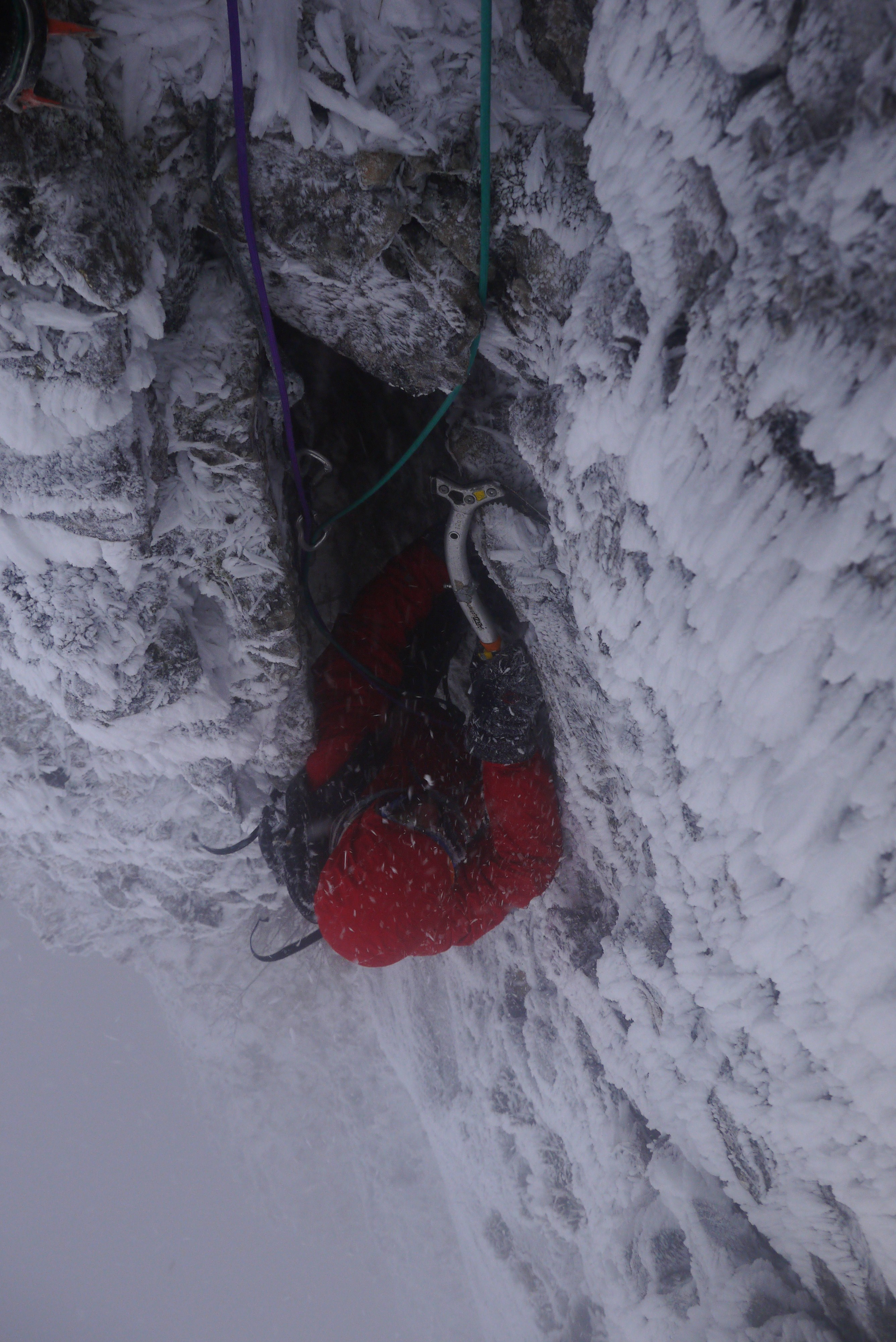 Derniére longueur de Géronimo. Escalade mixte dans le Vercors au col de la Bataille