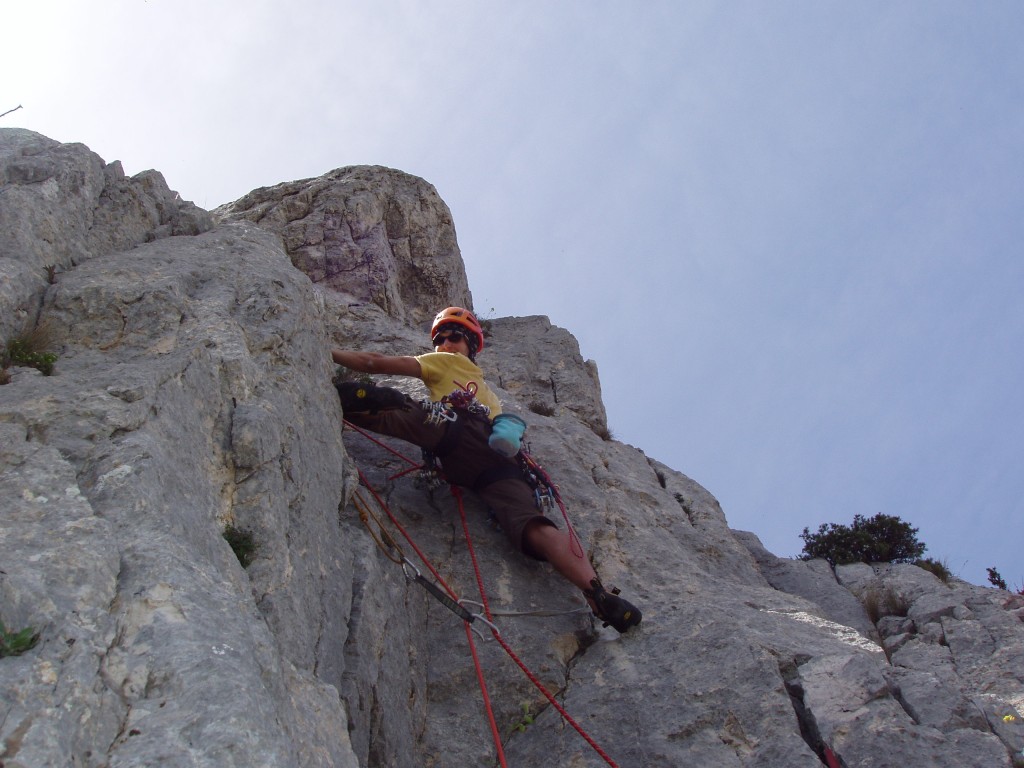 stage de formation à l'escalade en grande voies et terrain d'aventure